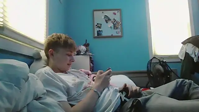 Snapshot of Liam_axel35 chatting on 29, 11, 2025 Liam axel35 online show from 29, 11, 2025