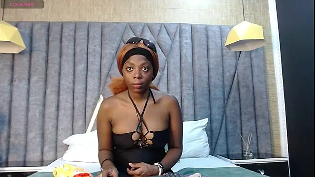 OliviaGarciaa online show from 11, 9, 2025