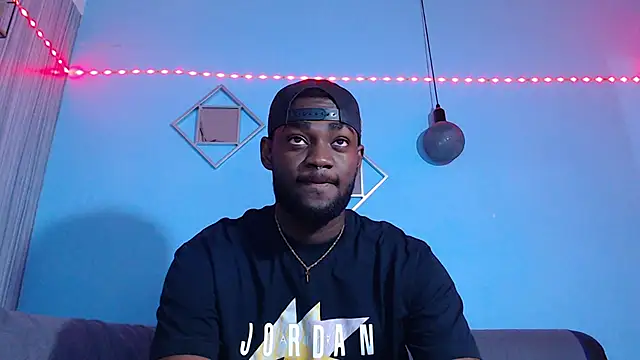 Snapshot of eebony_stallion chatting on 6, 6, 2026 eebony stallion online show from 6, 6, 2026