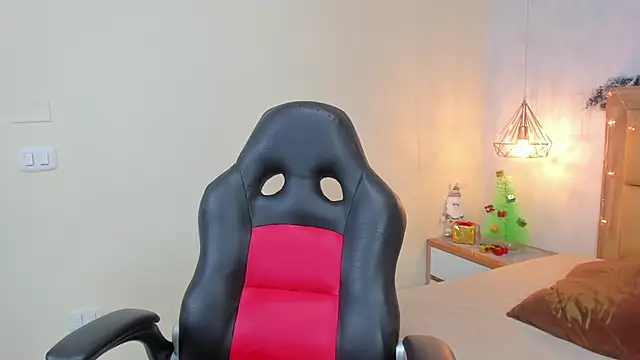 MELISSAROUGE online show from 26, 11, 2025