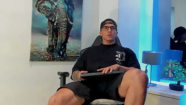 Dash Bukoski online show from 12, 2, 2026