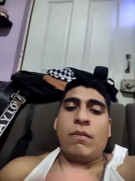 Snapshot of Rtmh1250 chatting on 23, 10, 2025 Rtmh1250 online show from 23, 10, 2025