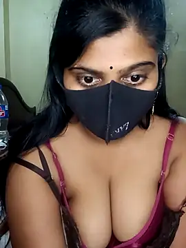 reena502 online show from 2, 4, 2026