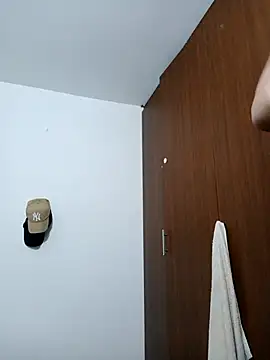 Snapshot of Carl_Strip chatting on 4, 12, 2025 Carl Strip online show from 4, 12, 2025