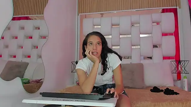 MiaCours online show from 5, 10, 2025