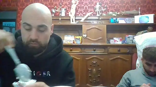 Snapshot of omihaze94 chatting on 5, 2, 2026 omihaze94 online show from 5, 2, 2026