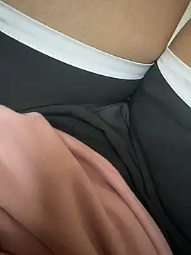 crazy111girl online show from 8, 11, 2025