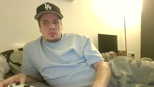 shyandchilling online show from 13, 3, 2026