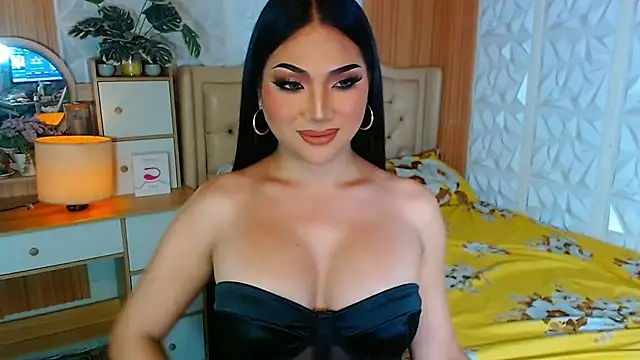 Snapshot of ValeriaHelaby chatting on 9, 10, 2025 ValeriaHelaby online show from 9, 10, 2025