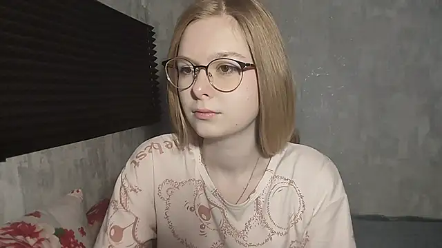 LiaVibes online show from 3, 2, 2026