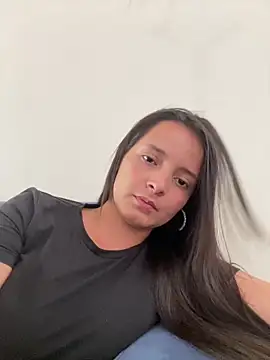 Snapshot of Mia_jhoonson chatting on 4, 3, 2026 Mia jhoonson online show from 4, 3, 2026