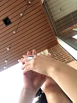 Snapshot of Adry_Bach_ chatting on 31, 10, 2025 Adry Bach online show from 31, 10, 2025