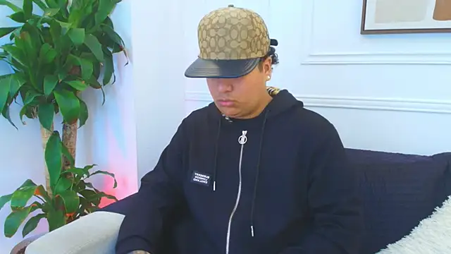 Snapshot of Naim_Bennetsex chatting on 12, 1, 2026 Naim Bennetsex online show from 12, 1, 2026