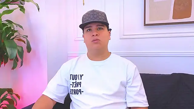 Naim Bennetsex online show from 18, 2, 2026