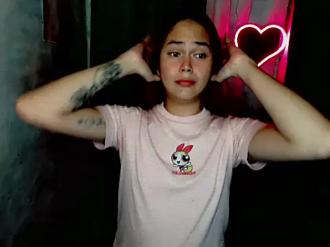 Snapshot of sweetsassyxx chatting on 11, 10, 2025 sweetsassyxx online show from 11, 10, 2025