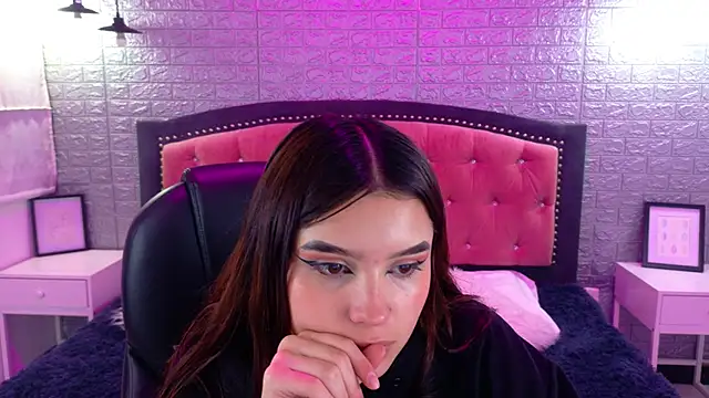 Natalie loffreda online show from 11, 9, 2025