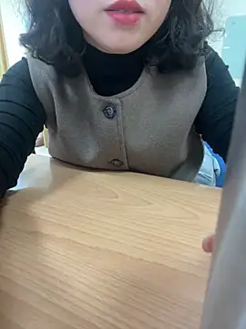 Snapshot of -NhaKy22 chatting on 23, 2, 2026 -NhaKy22 online show from 23, 2, 2026