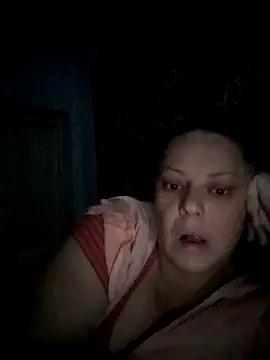 Snapshot of JillOKissx chatting on 12, 9, 2025 JillOKissx online show from 12, 9, 2025