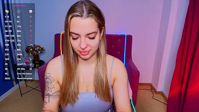 Emma  Ross online show from 14, 4, 2026