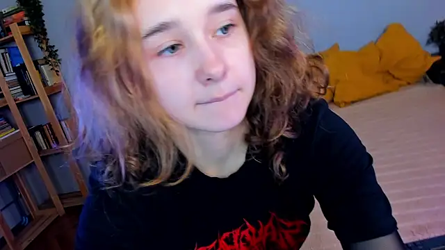 Snapshot of uco_mon chatting on 11, 10, 2025 uco mon online show from 11, 10, 2025