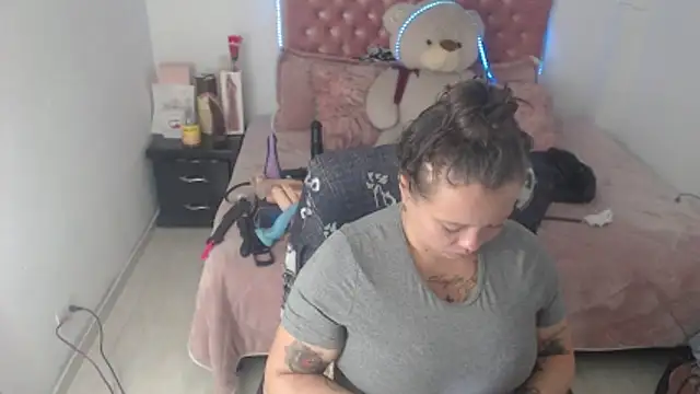 patty squirt  online show from 8, 4, 2026