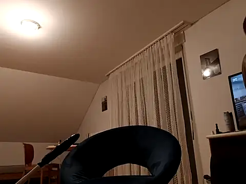 Snapshot of bolo1984 chatting on 31, 10, 2025 bolo1984 online show from 31, 10, 2025