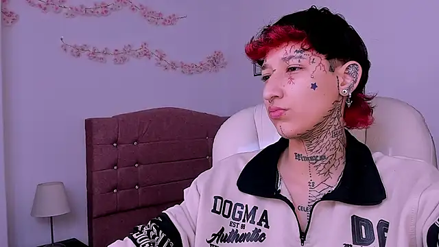 Luci Rose online show from 24, 2, 2026