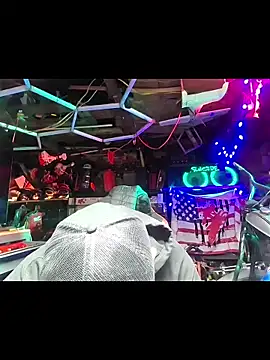 Snapshot of twistafatpipe chatting on 5, 5, 2026 twistafatpipe online show from 5, 5, 2026