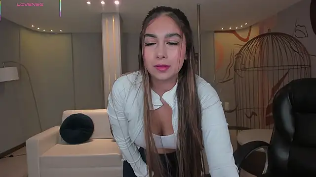 VeronicaBlue online show from 4, 2, 2026