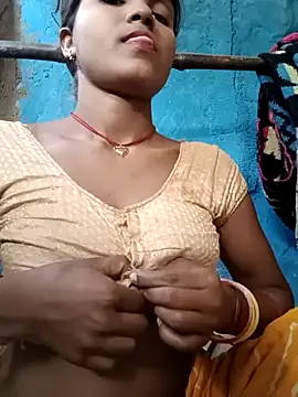 Snapshot of Harini_Gautam chatting on 9, 11, 2025 Harini Gautam online show from 9, 11, 2025