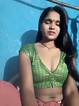 Snapshot of Harini_Gautam chatting on 11, 11, 2025 Harini Gautam online show from 11, 11, 2025
