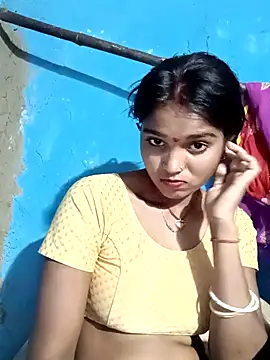 Snapshot of Harini_Gautam chatting on 18, 3, 2026 Harini Gautam online show from 18, 3, 2026
