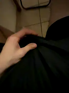 Snapshot of Dicksxd chatting on 20, 9, 2025 Dicksxd online show from 20, 9, 2025