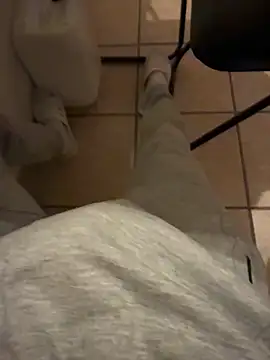 Snapshot of Dicksxd chatting on 5, 10, 2025 Dicksxd online show from 5, 10, 2025