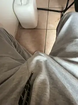 Snapshot of Dicksxd chatting on 7, 10, 2025 Dicksxd online show from 7, 10, 2025