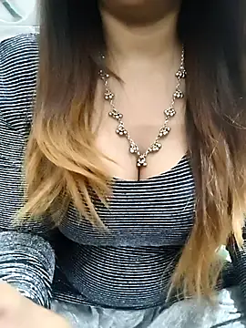 siya00 online show from 2, 12, 2025