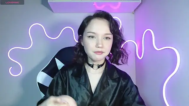 Snapshot of DemiWildcat chatting on 11, 10, 2025 DemiWildcat online show from 11, 10, 2025