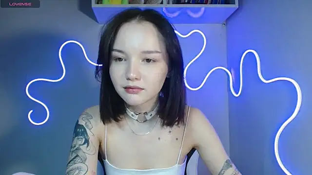 Snapshot of DemiWildcat chatting on 14, 10, 2025 DemiWildcat online show from 14, 10, 2025