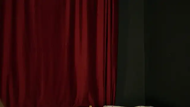 Snapshot of Tracyix chatting on 3, 6, 2026 Tracyix online show from 3, 6, 2026