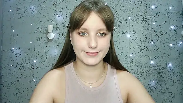 Leonaalove online show from 30, 10, 2025