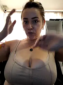 CurvyLust x online show from 10, 10, 2025