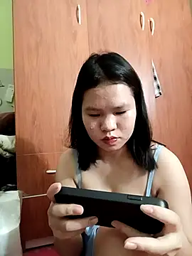 emyeuhss online show from 22, 9, 2025