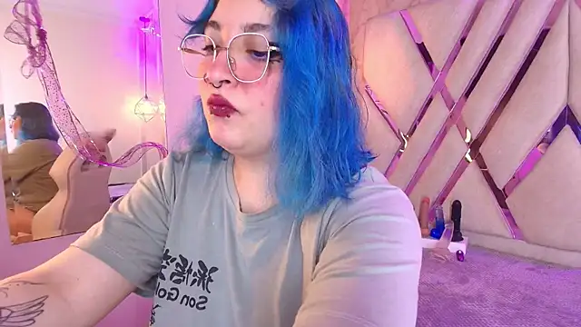 Lilith curvy online show from 27, 11, 2025