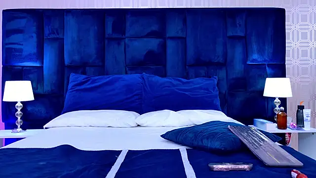 Samanta Isel online show from 24, 11, 2025