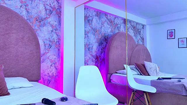 Samanta Isel online show from 2, 2, 2026