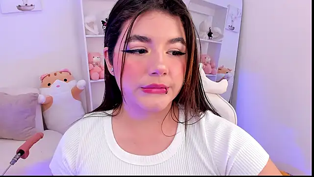 dolce antonellaa online show from 3, 10, 2025