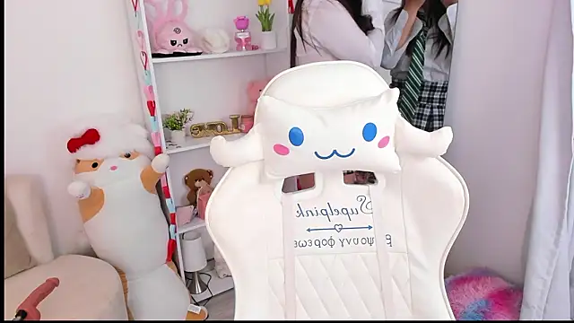 dolce antonellaa online show from 17, 2, 2026