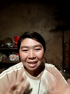 quynhkoolbae online show from 8, 2, 2026