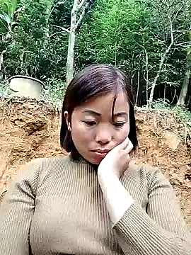 Annaacutee online show from 15, 11, 2025