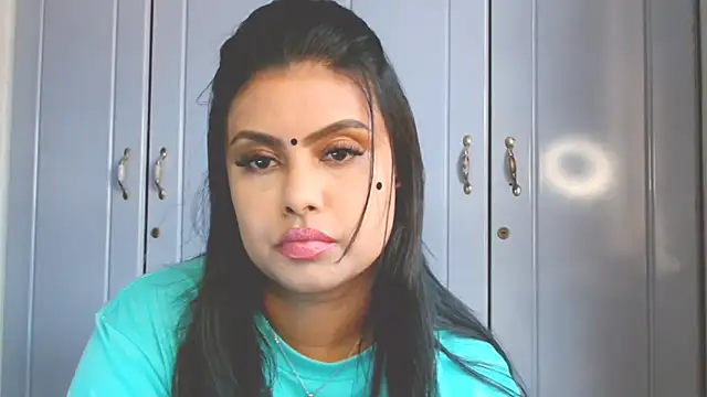 Snapshot of Indian_GlowingMiax chatting on 14, 10, 2025 Indian GlowingMiax online show from 14, 10, 2025